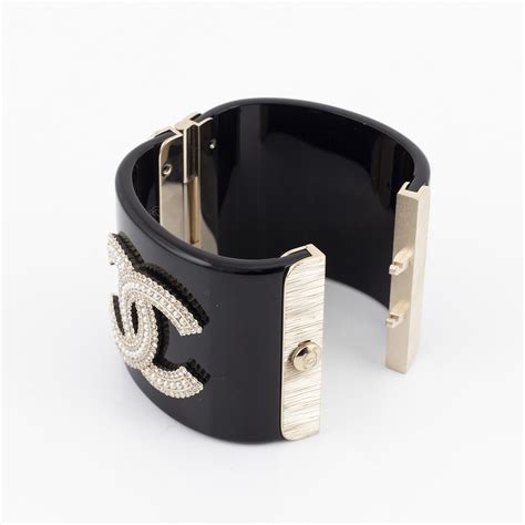 chanel armband zwart|Chanel ring bracelets.